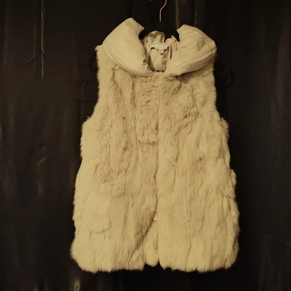 Magnificient Rabbit Fur Vest - Picture 1 of 9